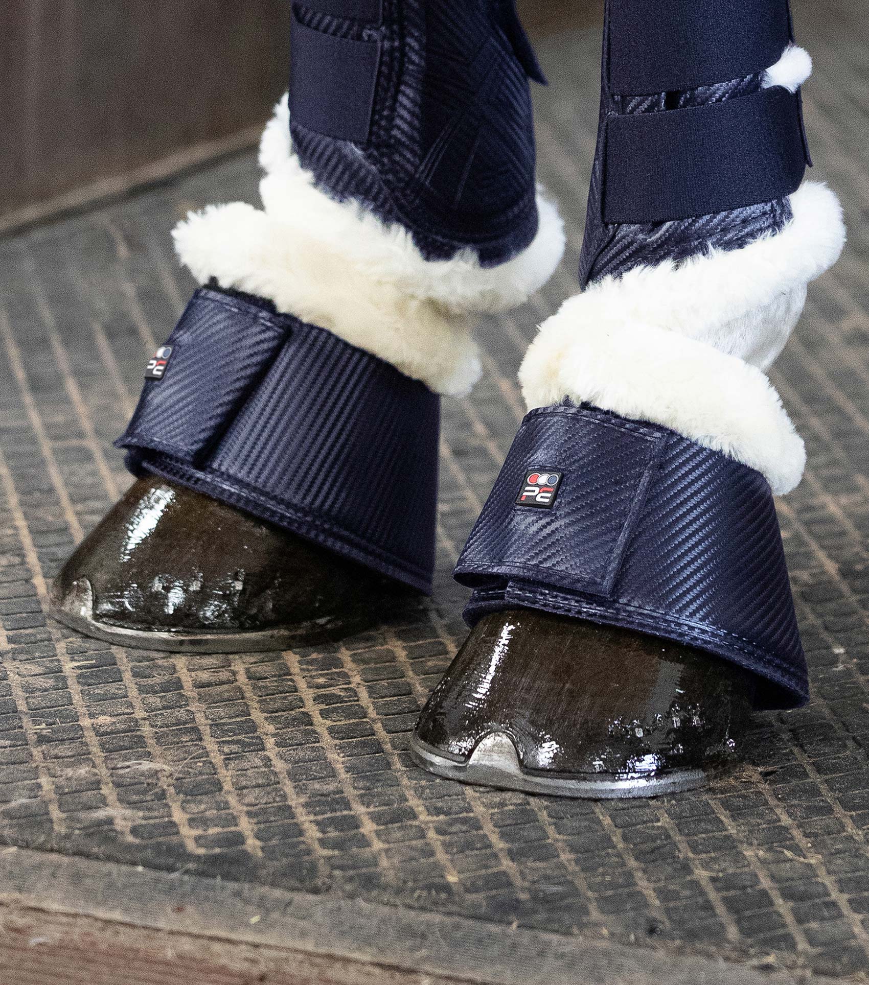 PEI CARBON TECH TECHNO WOOL OVER REACH BOOTS